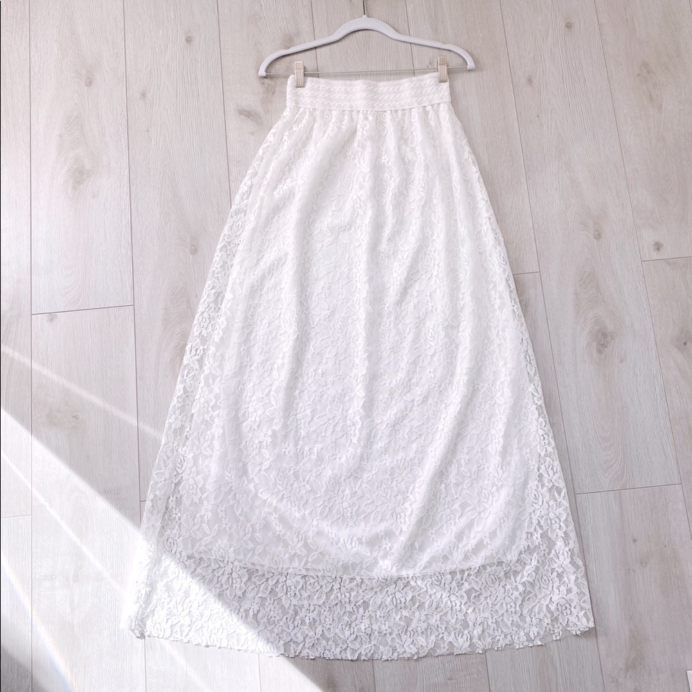 CottageCore Lace Maxi Skirt (lined)